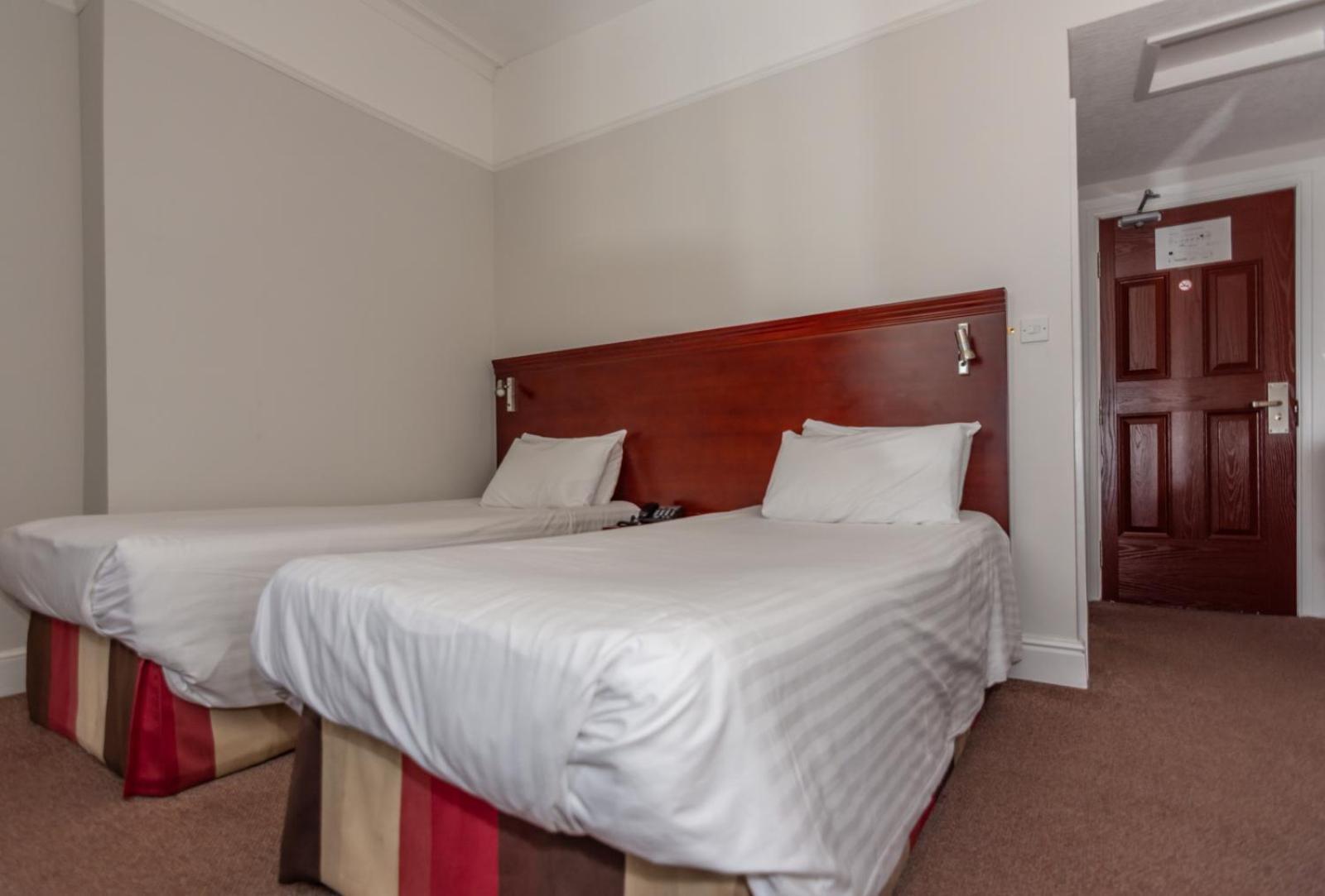 Kensington Hotel Llandudno Bagian luar foto