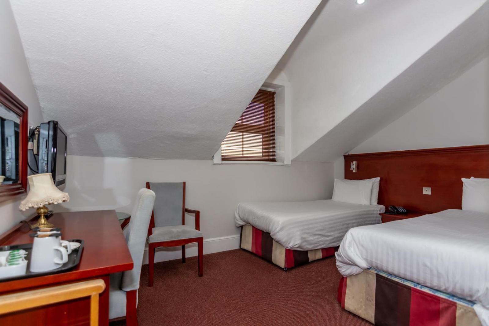 Kensington Hotel Llandudno Bagian luar foto