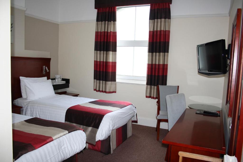 Kensington Hotel Llandudno Bagian luar foto